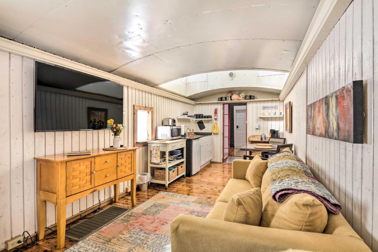 Unique Joplin Gem Converted Train Car Studio Kültér fotó